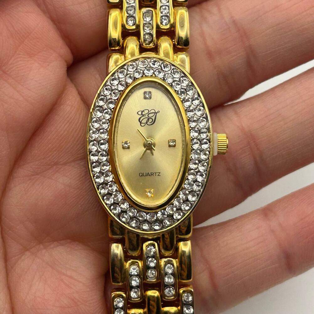 Elizabeth Taylor Gold Tone White Diamond Accents Women’s Watch New Battery - Picture 7 of 8